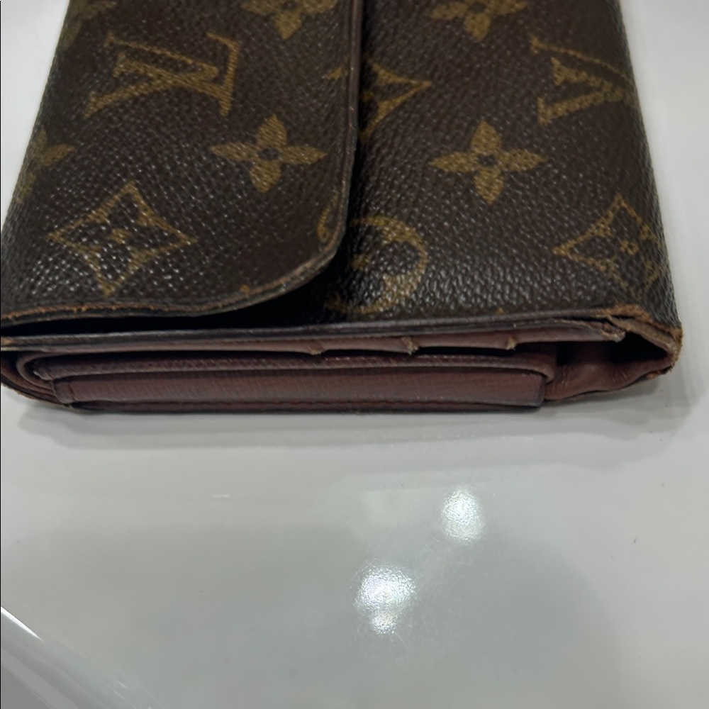 Louis Vuitton Authentic Dark Brown Monogram Porte Tresor long Wallet - Picture 4 of 11